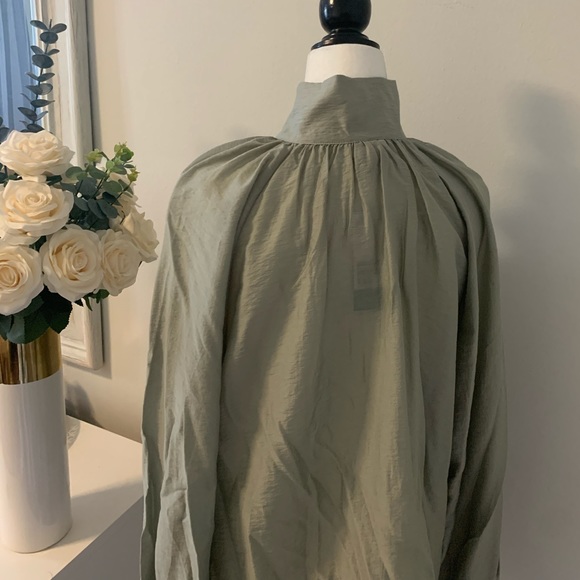 Pistachio shirt - Picture 10 of 13